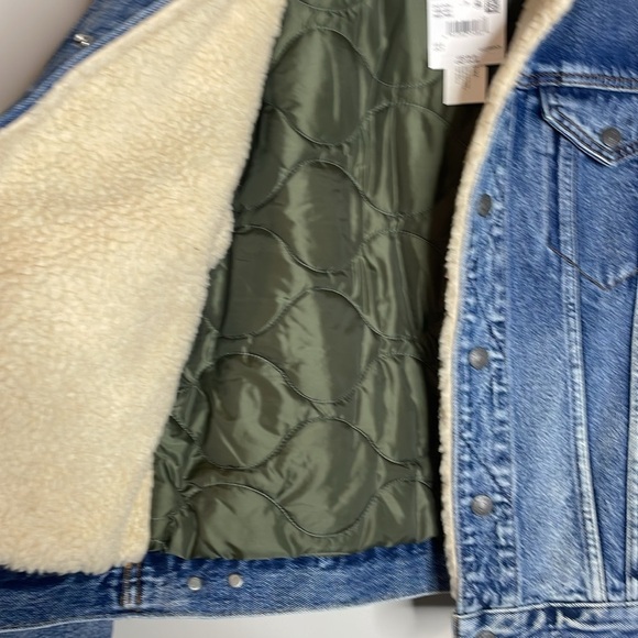 American Eagle | Men's Denim Sherpa Lined Trucker Jacket Size Small NWT - Picture 6 of 9